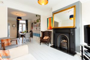 Sitting room- click for photo gallery